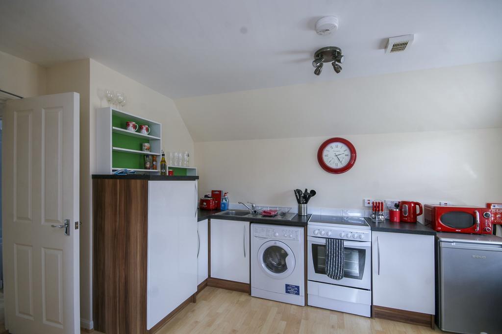 8 Varis Apartments Forres Ngoại thất bức ảnh